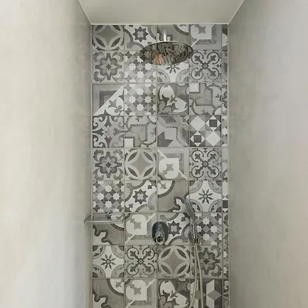 Vammos Luxury Residences Apartman Náusza