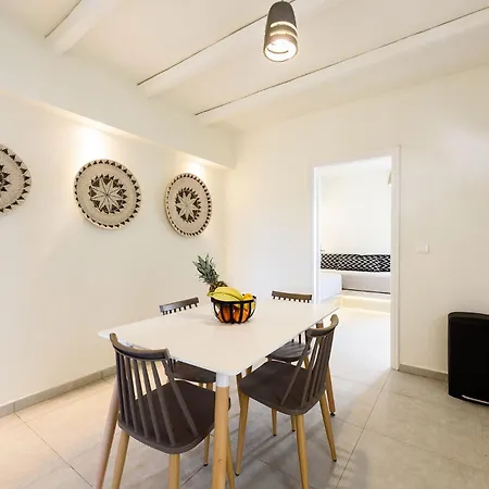 Vammos Luxury Residences * Naousa (Paros)