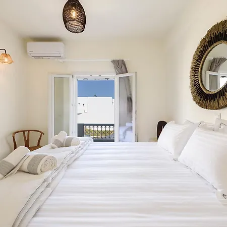 Vammos Luxury Residences Náusza