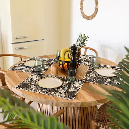 Vammos Luxury Residences Apartman Náusza