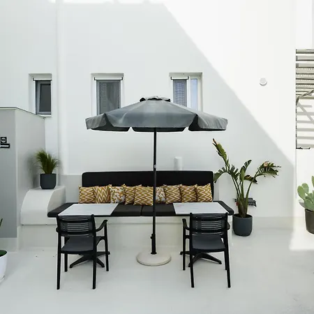 Vammos Luxury Residences *