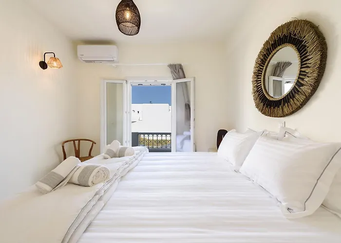 Vammos Luxury Residences Naousa (Paros)