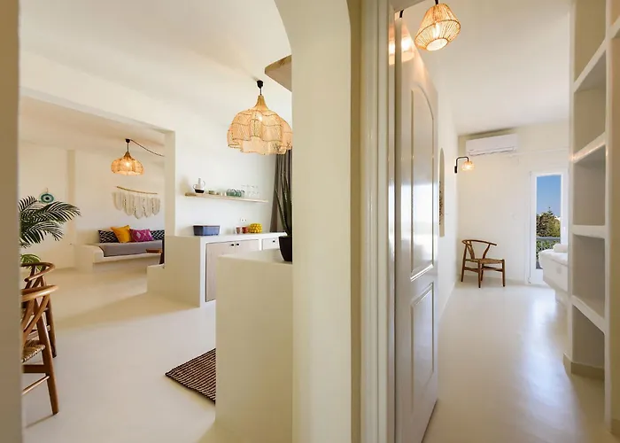 Vammos Luxury Residences *