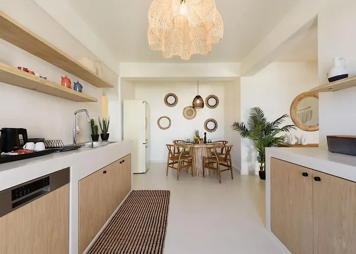 Vammos Luxury Residences * Naousa (Paros)